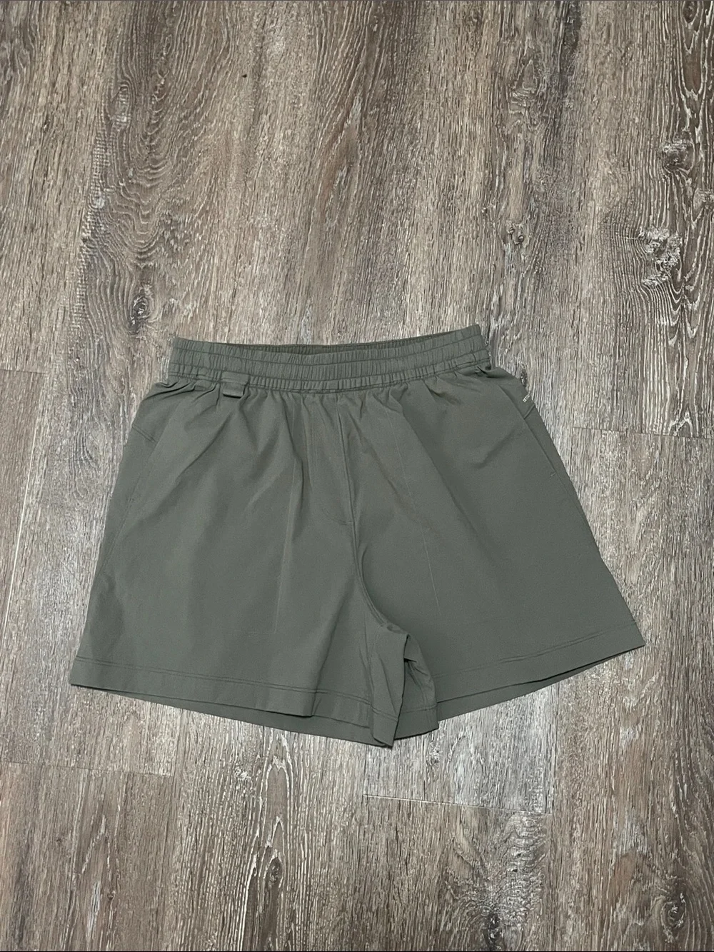 GUC Lululemon Matching Set. Size Top 6/Bottom 4